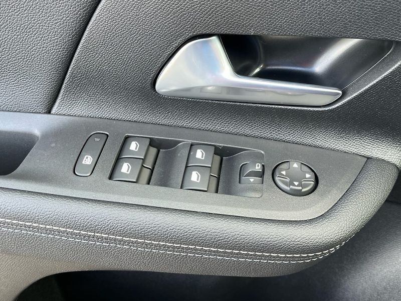 Opel Mokka (2026) GS 1.2T (100kW/136k) MT6 - fotka 18 z 20