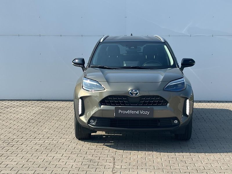 Toyota Yaris Cross 1.5 HSD e-CVT Executive AWD - fotka 4 z 30