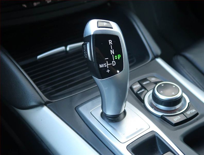 BMW X6 (2013) xDrive30d, 4X4, Automat - fotka 13 z 27