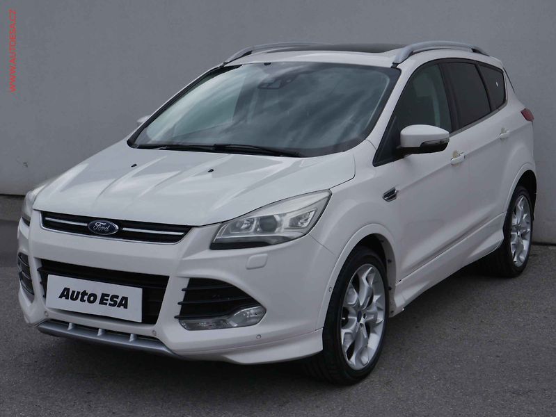 Ford Kuga (2014) 2.0TDCi 4x4, AT, xenon - fotka 3 z 15