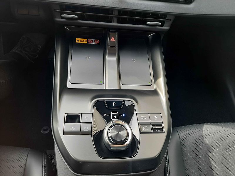 Subaru Uncharted (2026) Executive 77 kWh AWD 252 kW - fotka 26 z 55
