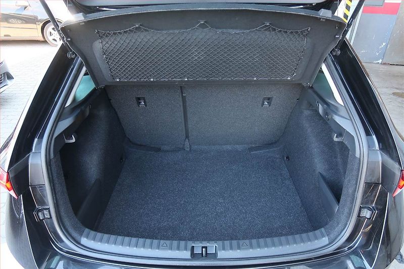 Škoda Scala (2025) 1.0 TSI, Top Selection, FullLe - fotka 14 z 20