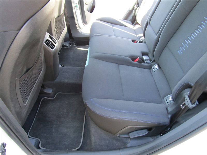 Hyundai Tucson 2.0CRDi 4WD, automat - fotka 33 z 47