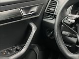Škoda Karoq 2,0 TDI DSG Style Plus ACC+NAV - náhled 14