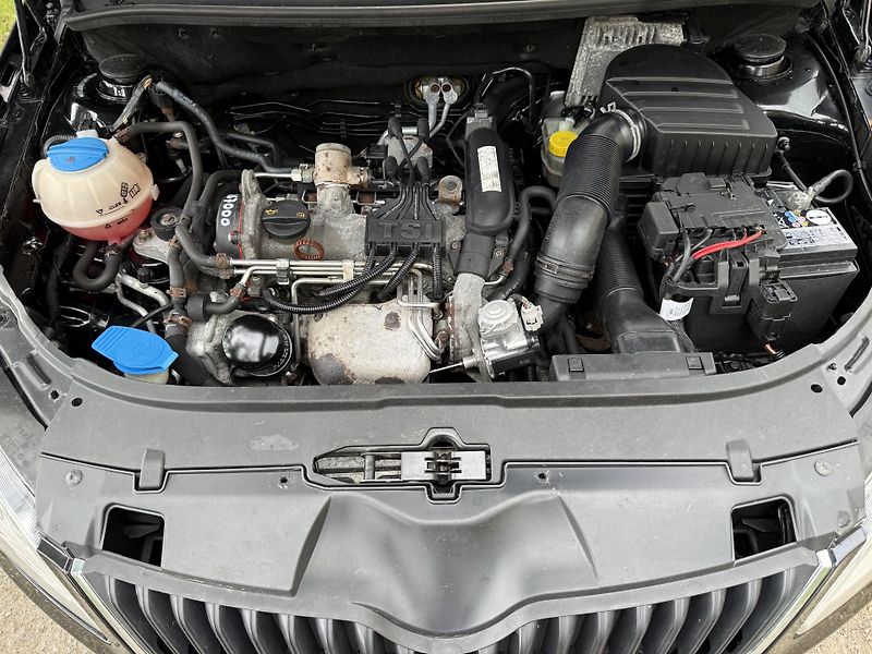 Škoda Fabia 1,2TSI 77kW Po rozvodech  - fotka 22 z 22