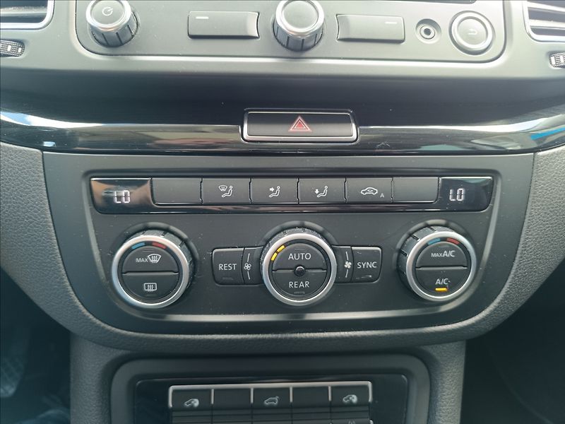 Seat Alhambra 1,4 TSi Style - fotka 17 z 22