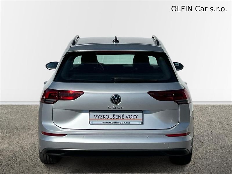 Volkswagen Golf Variant 1,5 TSi 110kW LIFE  8 - fotka 8 z 24