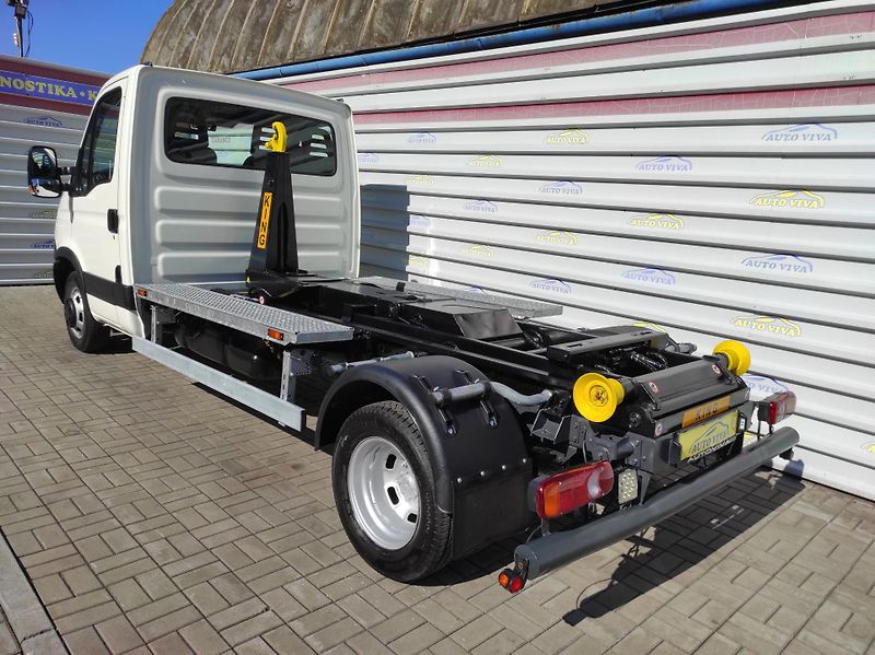 Iveco Daily 3,0 35S18 HÁK,nosič kontejneru - fotka 8 z 23