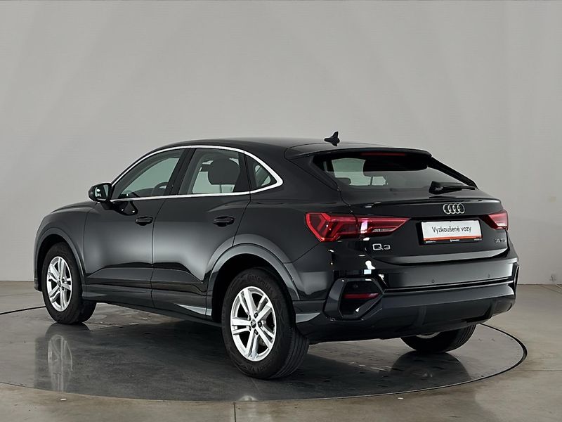 Audi Q3 Sportback - fotka 15 z 28