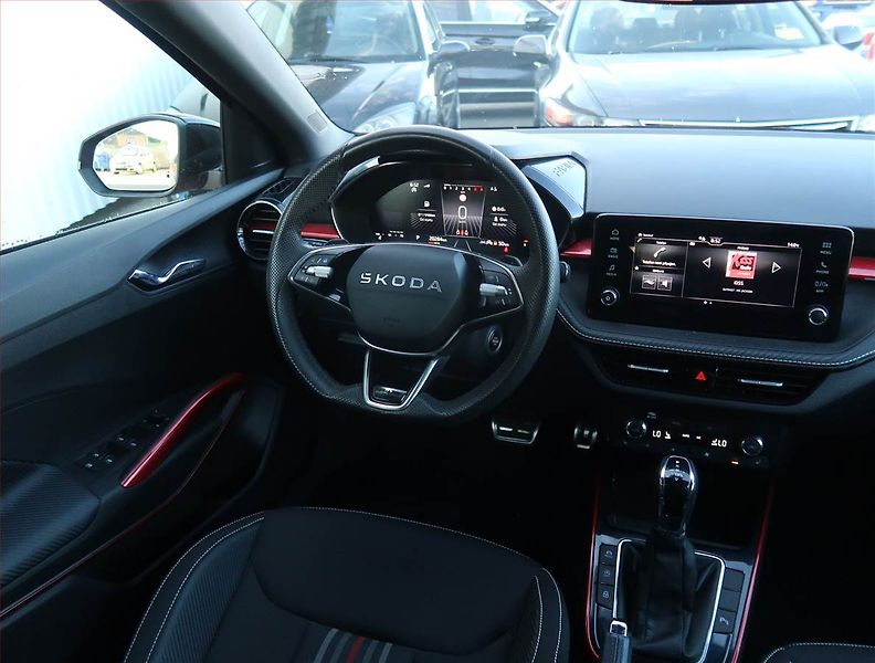 Škoda Fabia (2025) 1.0 TSI, Monte Carlo, Automat - fotka 7 z 23