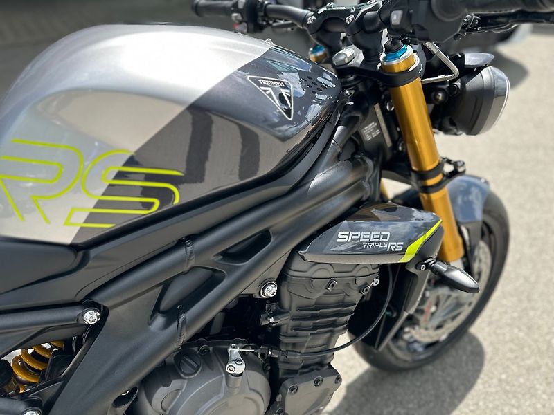 Triumph (2026) Speed Triple 1200 RS - fotka 8 z 21