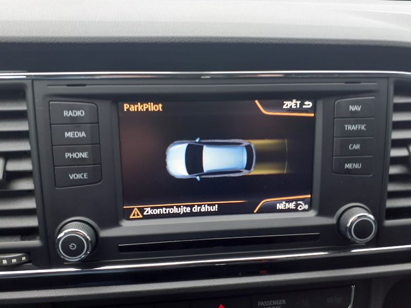 Seat Leon (2014) KOMBI 1.4 TSI AUTOMAT - fotka 16 z 37