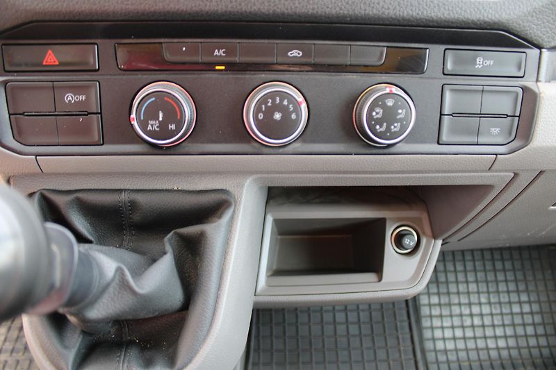 Volkswagen Crafter 2,0TDI*Tuplák*Valník*Hydr.ruka - fotka 17 z 22