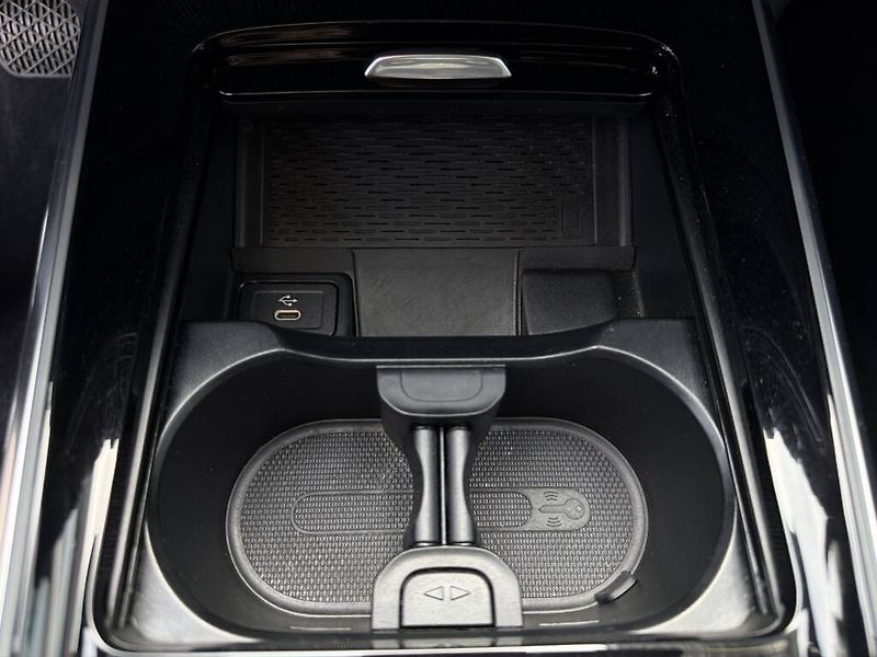 Mercedes-Benz Třídy B (2024) 200 - fotka 23 z 27