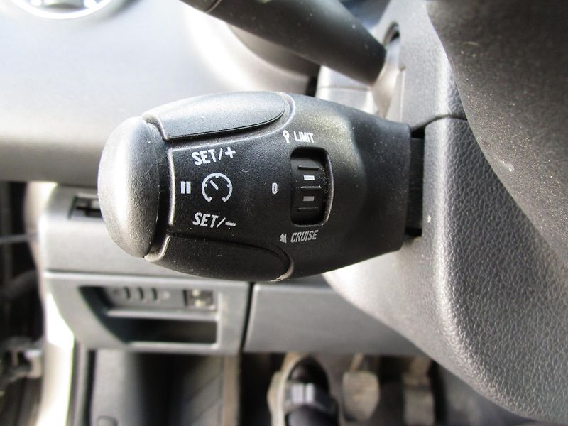 Peugeot 3008 1,6-115KW-NOVÉ KOTOUČE+BATERIE - fotka 12 z 15