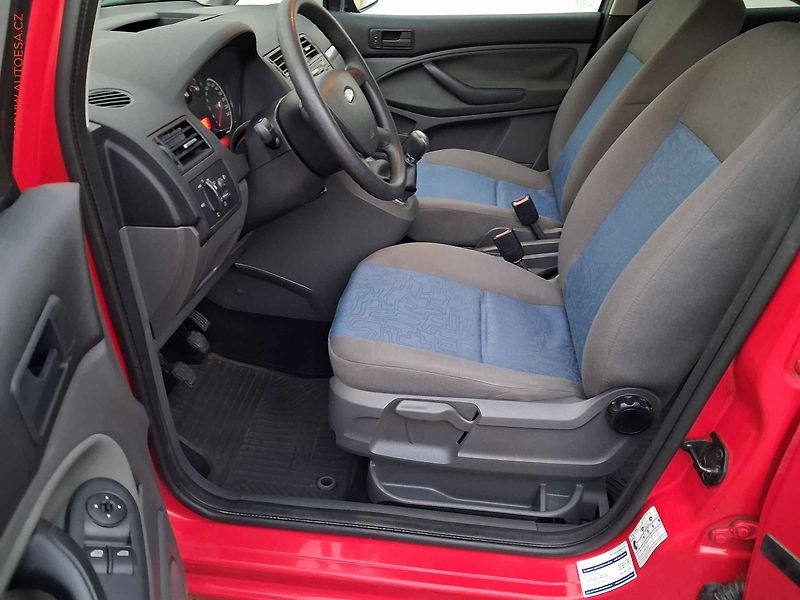 Ford C-MAX (2009) 1.6 16V, ČR, Ambiente - fotka 9 z 15
