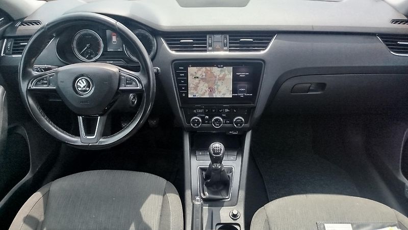 Škoda Octavia (2018) 1.5 tsi  TAŽNÉ ZAŘÍZENÍ  - fotka 20 z 30