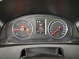 Volkswagen Multivan (2011) 2.0 TDI - náhled 11