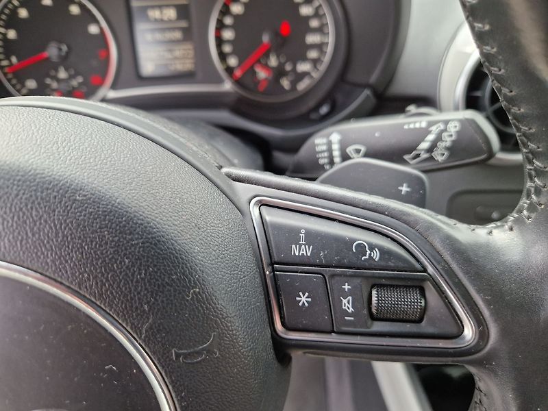 Audi A1 Ambition 1.4TFSI S-Line - fotka 21 z 34