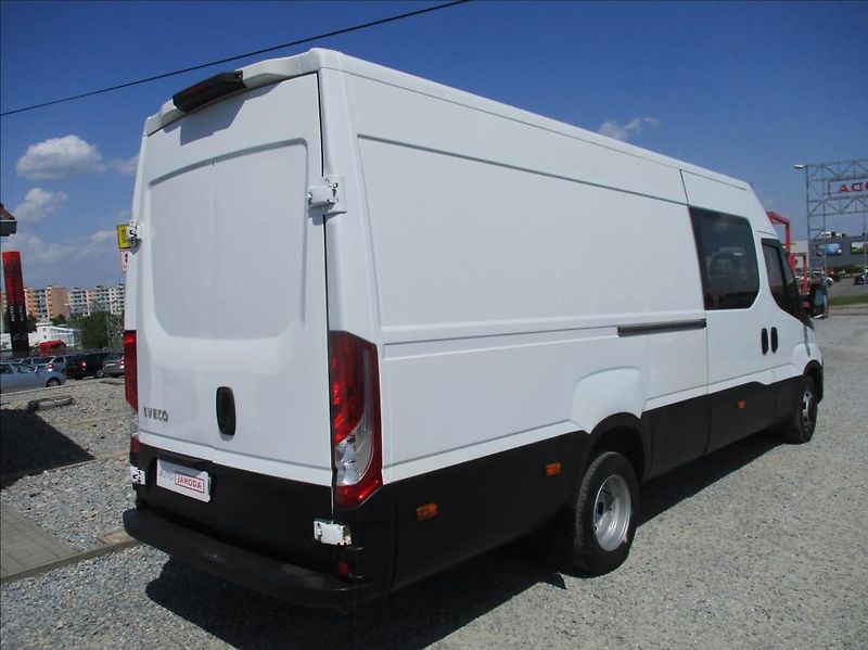 Iveco Daily 2,3 D 35C13, 6míst,klima,DPH, - fotka 5 z 30