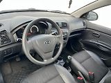 Kia Picanto (2008) 1.0i 46kW - náhled 11
