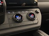 Land Rover Defender (2026) OCTA BLACK AWD AUT - náhled 39