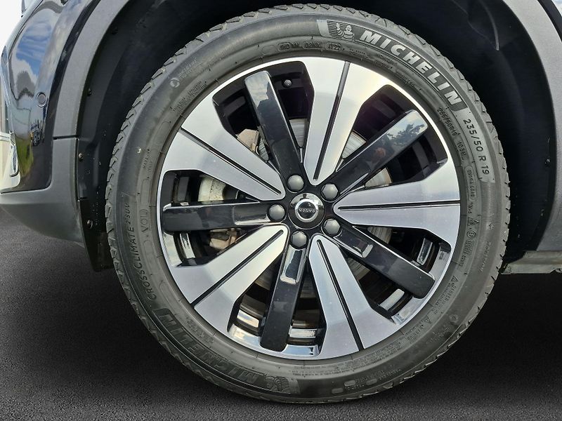 Volvo XC40 Recharge 69 kWh Ultimate - fotka 7 z 19