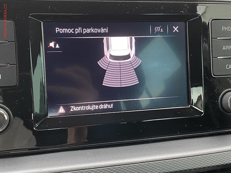 Škoda Kamiq (2021) 1.0 TSi, Ambition Plus - fotka 17 z 17