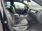 Volkswagen Touareg (2016) V6  3.0TDi  - náhled 12