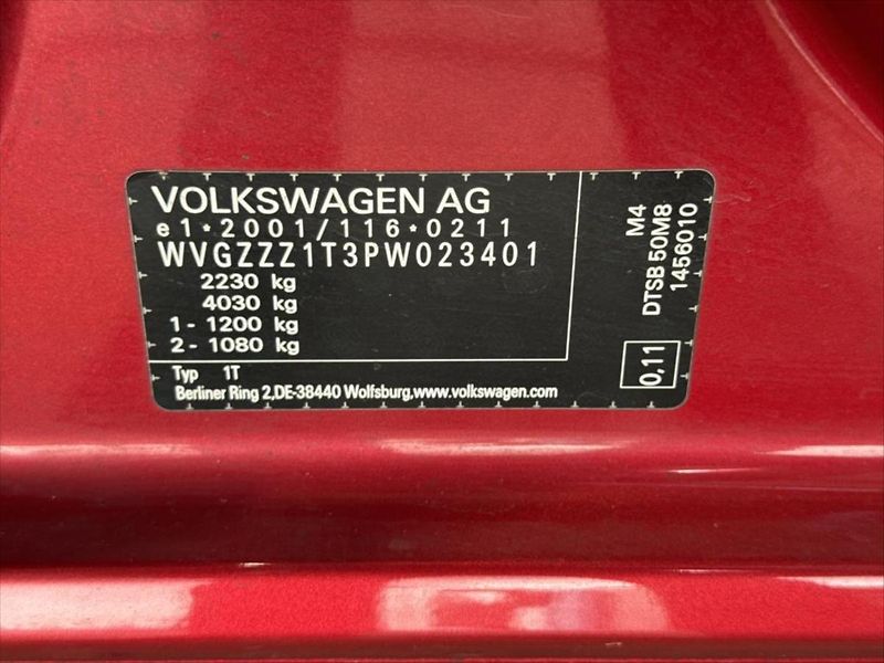 Volkswagen Touran 2,0 TDI KAMERA - fotka 2 z 11