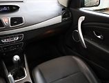 Renault Fluence (2011) 1.6 16V, nová STK, rezervace - náhled 8