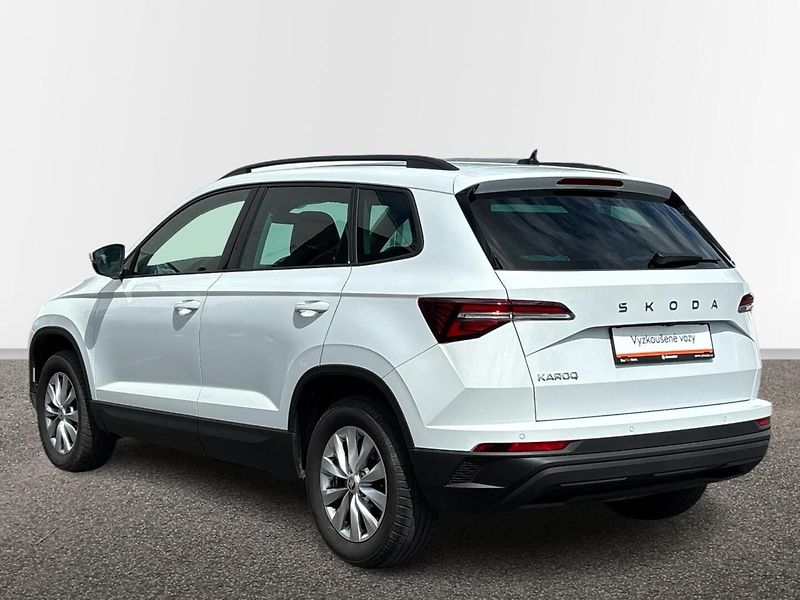 Škoda Karoq DSG SELECTION - fotka 15 z 26