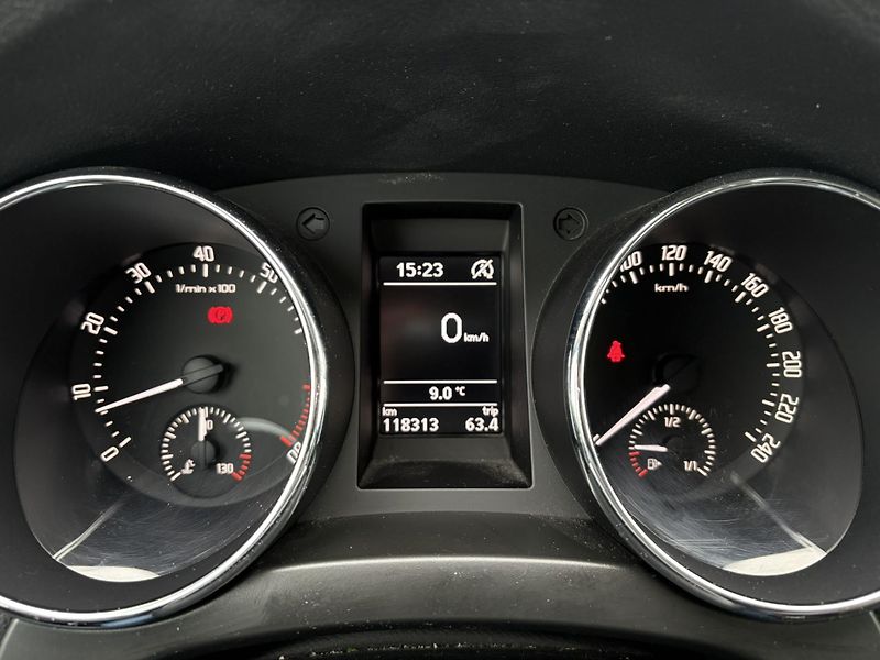Škoda Yeti 1.2 TSI / 81 kW Active Fresh - fotka 14 z 19
