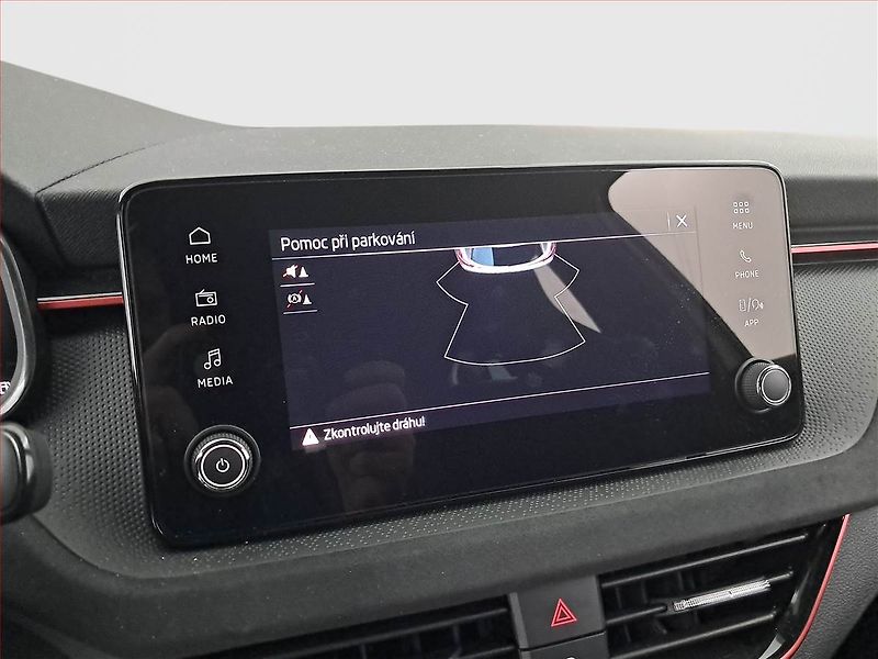Škoda Kamiq (2024) 1.0 TSI, Drive - fotka 17 z 21