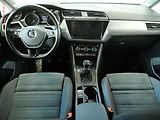 Volkswagen Touran (2022) 2.0TDi, LED, navi, kamera - náhled 8