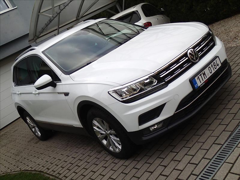 Volkswagen Tiguan 2,0 ČR, 4x4, Tažné - fotka 3 z 73