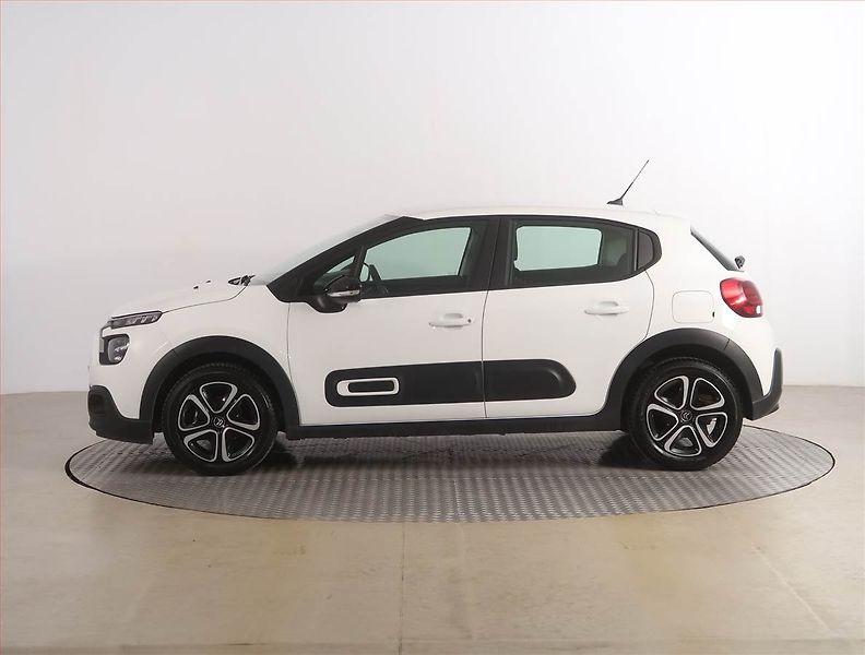 Citroën C3 (2021) 1.2 PureTech, Serv.kniha - fotka 3 z 17