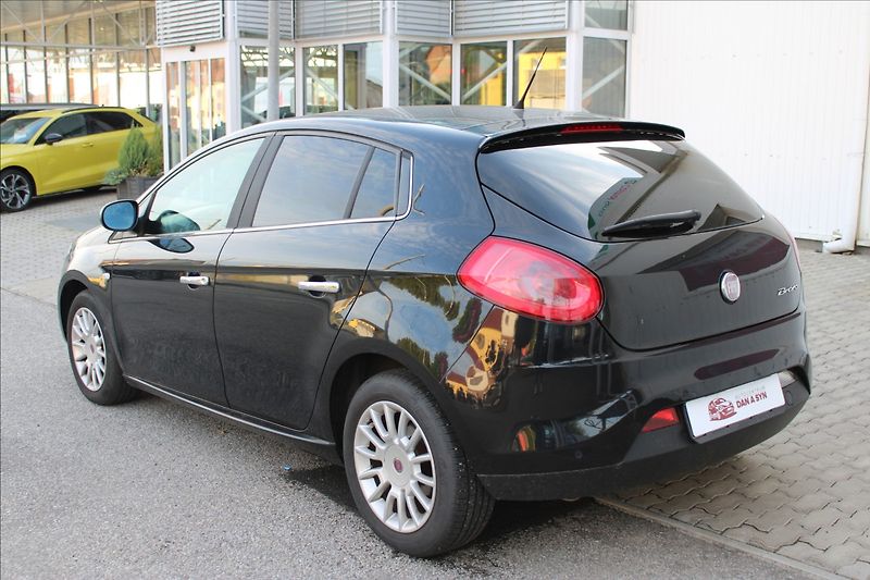 Fiat Bravo 1,4 16V Turbo 120k Emotion - fotka 4 z 4