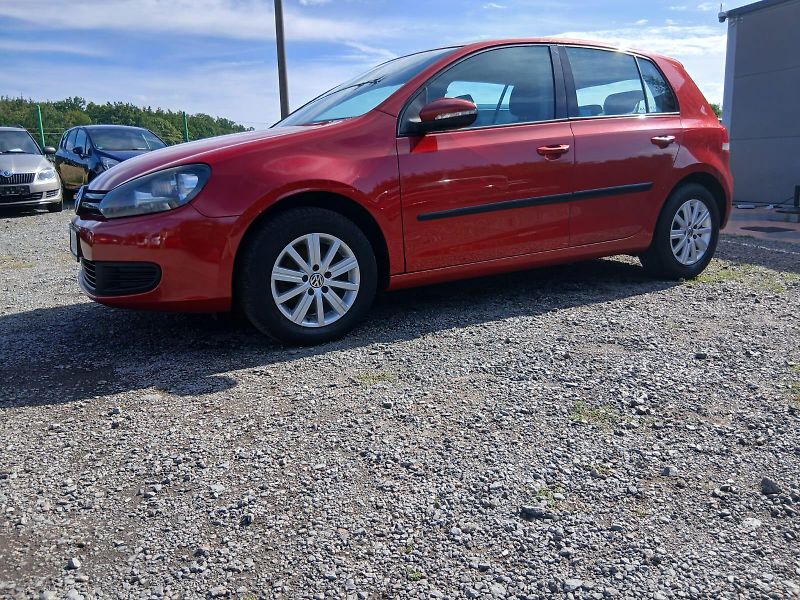 Volkswagen Golf 6, 1.4i, 59kw, alu - fotka 19 z 37
