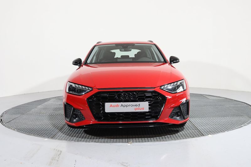 Audi A4 Avant Sline 35 TDI Stronic - fotka 2 z 24