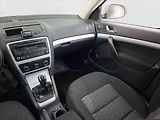 Škoda Octavia (2011) Ambiente 1.6 TDI, nová STK - náhled 8