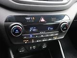 Hyundai Tucson (2016) 1.7 CRDi, Serv.kniha, Navi - náhled 20