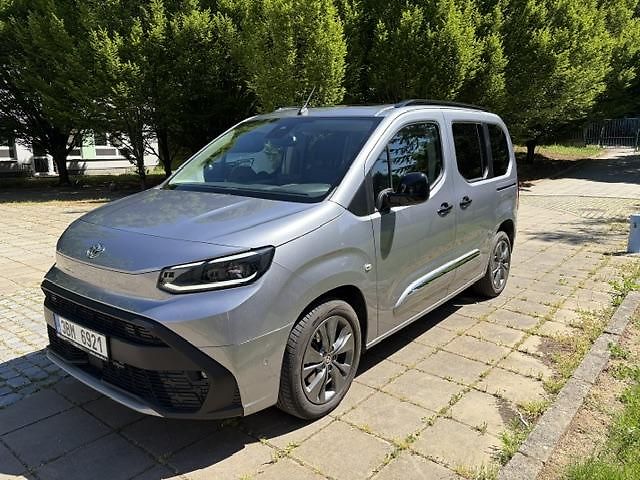 Toyota ProAce City Verso (2025) Stupeň výbavy VIP,  - fotka 2 z 13