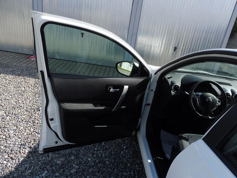 Nissan Qashqai 1.5DCi 110PS NAVI STK TOP STAV - fotka 99 z 189