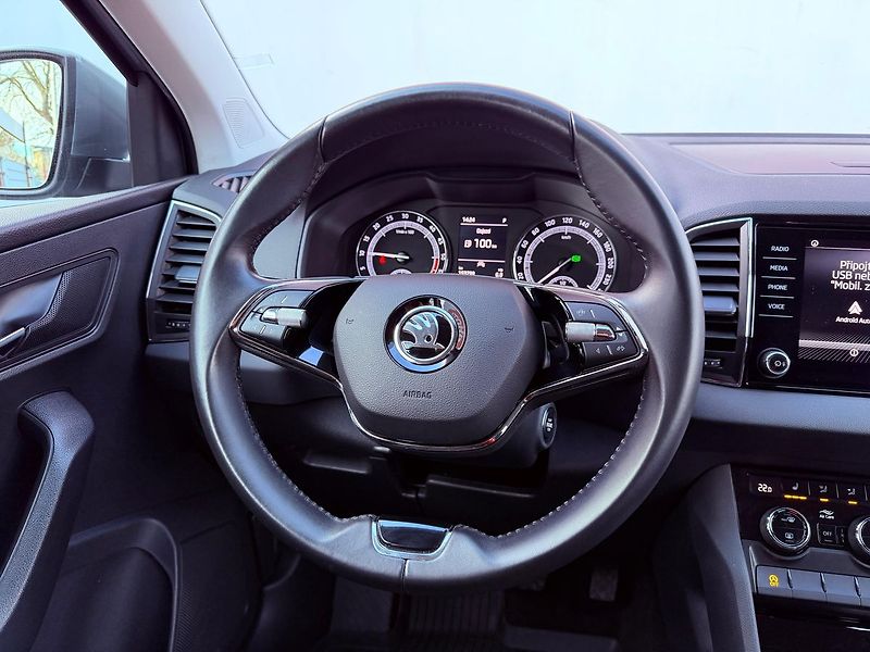 Škoda Karoq 2.0 TDi DSG Ambition, ČR, 1.M - fotka 16 z 27