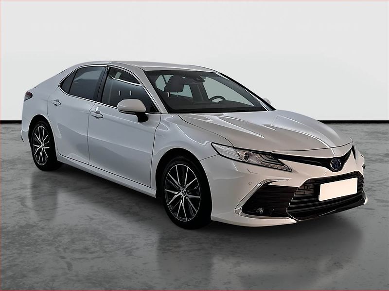 Toyota Camry (2023) Executive 2.5 Hybrid - fotka 1 z 19