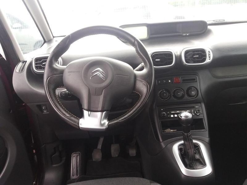 Citroën C3 Picasso 1.6VTi,1.MAJITEL,SERVI.KNÍŽKA! - fotka 9 z 26