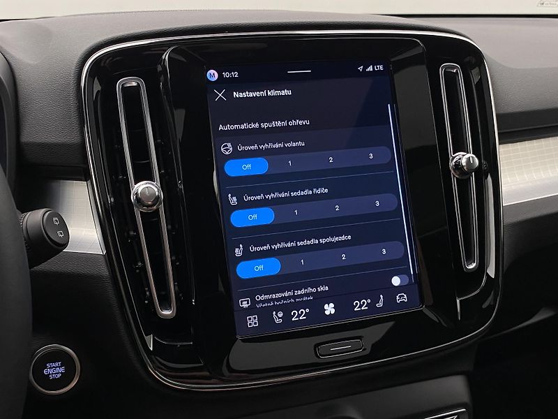 Volvo XC40 (2026) B3 AUT DARK ULTRA  - fotka 61 z 64