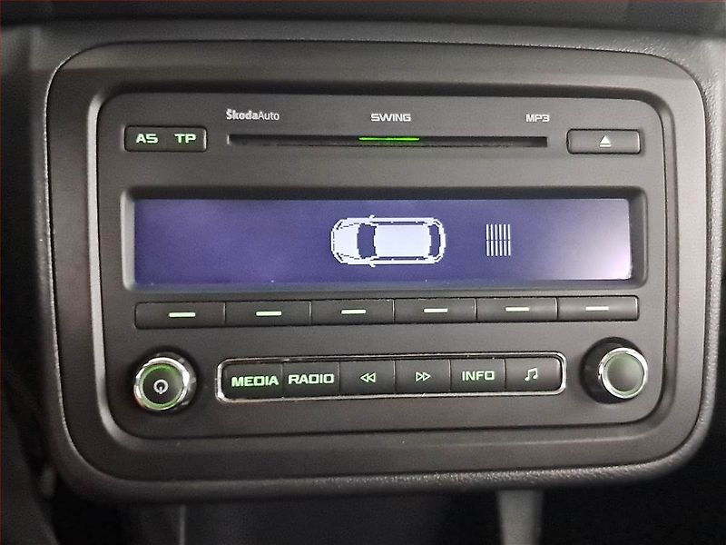 Škoda Fabia (2010) Ambiente 1.2 TSI, Eko.zaplacen - fotka 20 z 20