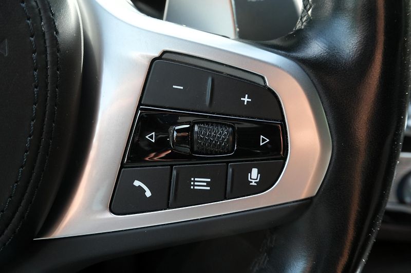 BMW Řada 6 640i GT, B&W, 2xTV tuner,Laser - fotka 13 z 48